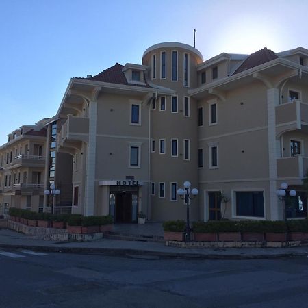 Aerhotel Phelipe Sant'Eufemia Lamezia Eksteriør billede